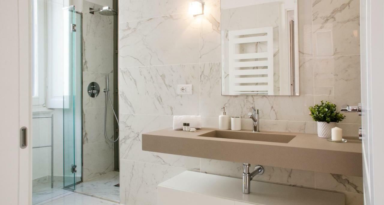 Joivy Splendid 3Br Apt With Parking And Terrace In Como Lake Como Exterior foto